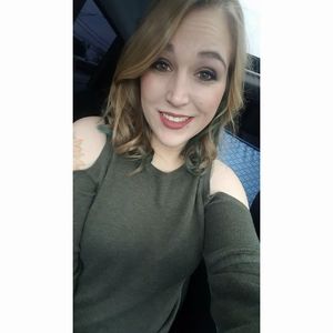 Meet your Posher, Nikki